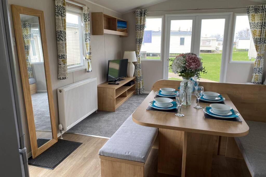 Three Bedroom Caravan Camber 外观 照片