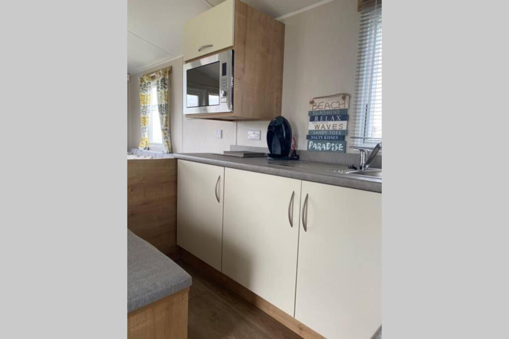Three Bedroom Caravan Camber 外观 照片